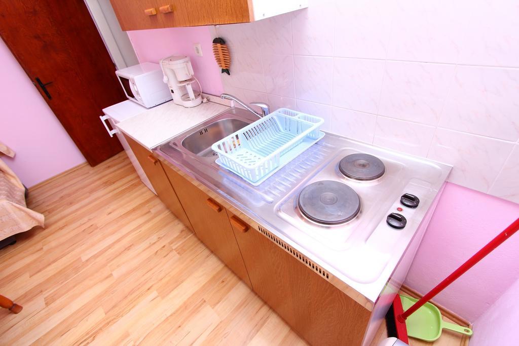 Apartments Antolovic Ρόβινι Δωμάτιο φωτογραφία