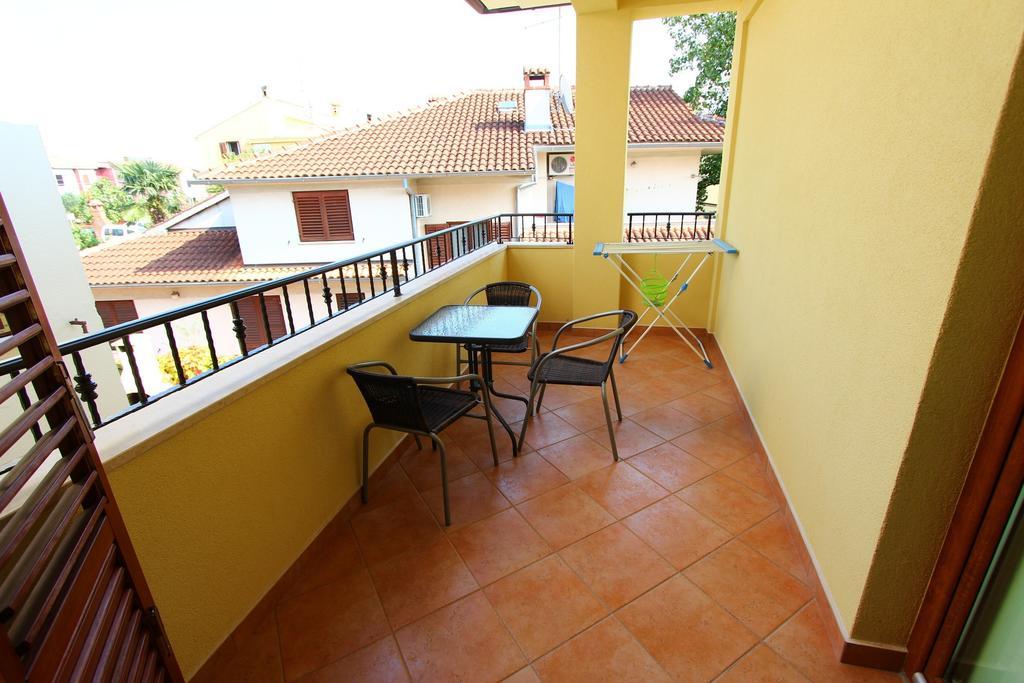 Apartments Antolovic Ρόβινι Εξωτερικό φωτογραφία